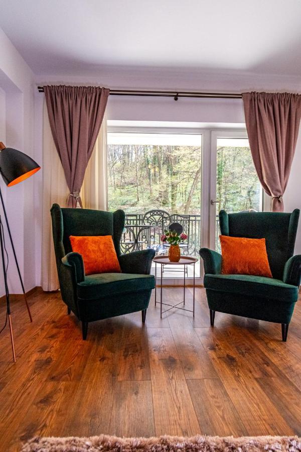 Nature Apartment - Minutes Away From The Old Town And Afi Mall Brasov Exterior photo